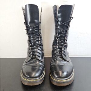 Made In England Dr. Martens 1914 Black Leather Boots      Size 10M/11L